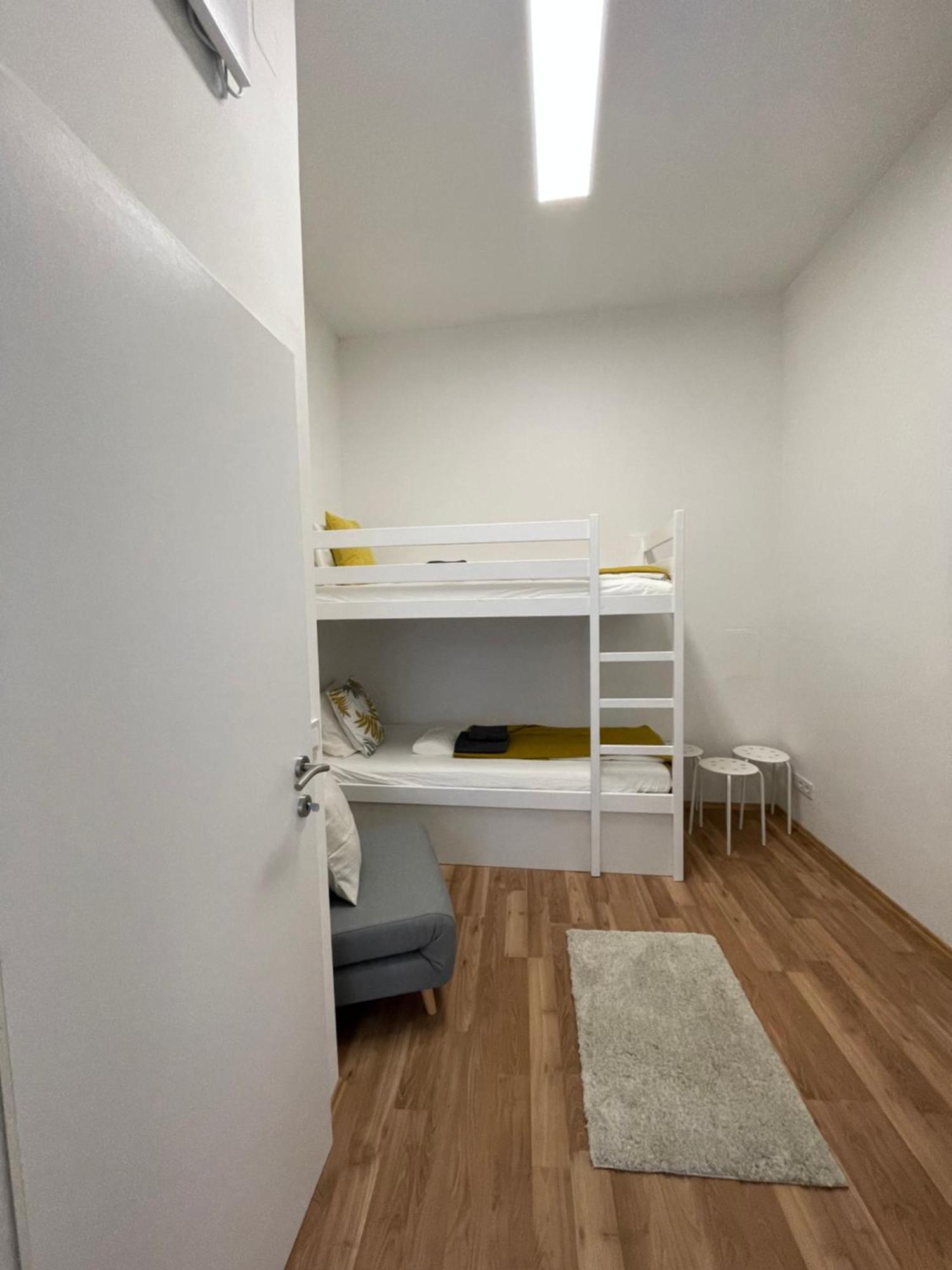 Central Mini Apartment Rhg 1 Viena Exterior foto